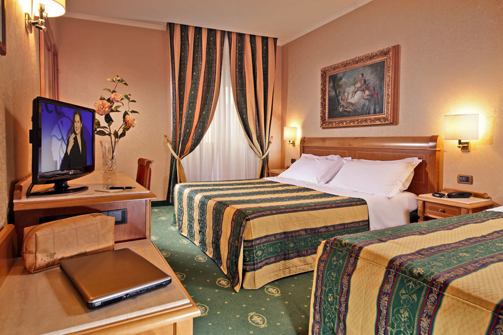 Colonna Room Rental Frascati Esterno foto